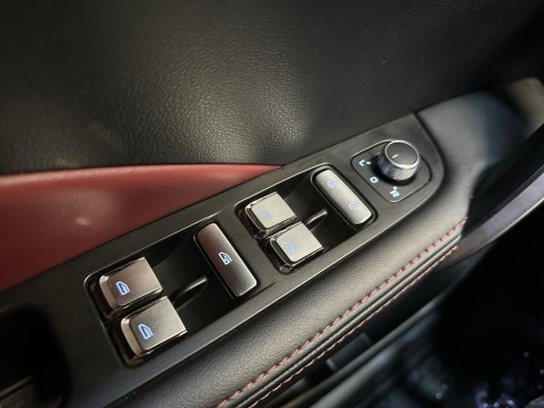 Geely Coolray I с пробегом 2023 года, цена 1 920 000 рублей, 36265 км, внедорожник, Автокод Объявления