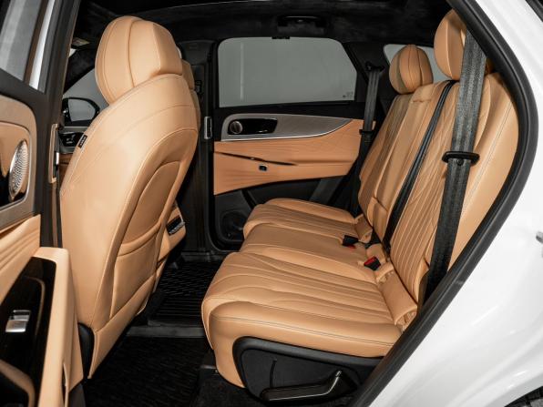 Jaecoo J8 с пробегом 2024 года, цена 3 180 000 рублей, 7557 км, внедорожник, Автокод Объявления