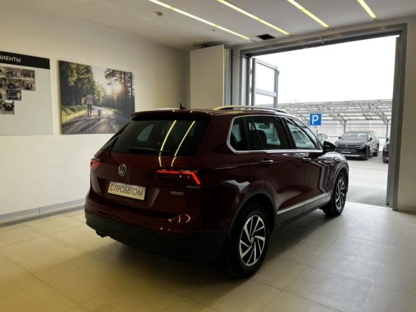 Volkswagen Tiguan II с пробегом 2018 года, цена 2 800 000 рублей, 71500 км, внедорожник, Автокод Объявления