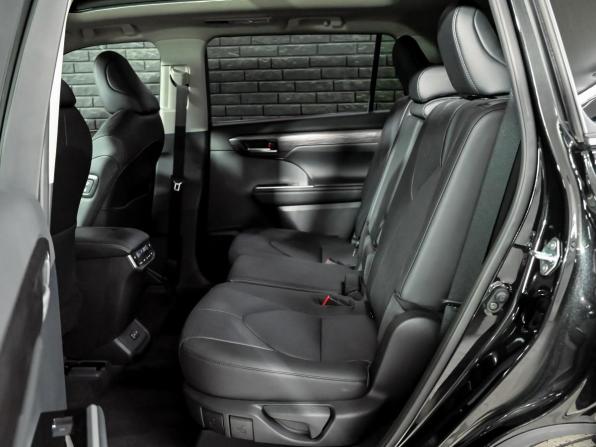 Toyota Highlander IV (XU70) с пробегом 2025 года, цена 5 250 000 рублей, 51 км, внедорожник, Автокод Объявления