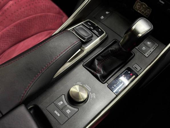 Lexus IS III Рестайлинг с пробегом 2017 года, цена 2 624 000 рублей, 219488 км, седан, Автокод Объявления