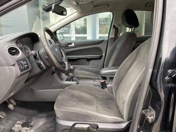 Ford Focus II с пробегом 2006 года, цена 375 000 рублей, 295000 км, седан, Автокод Объявления