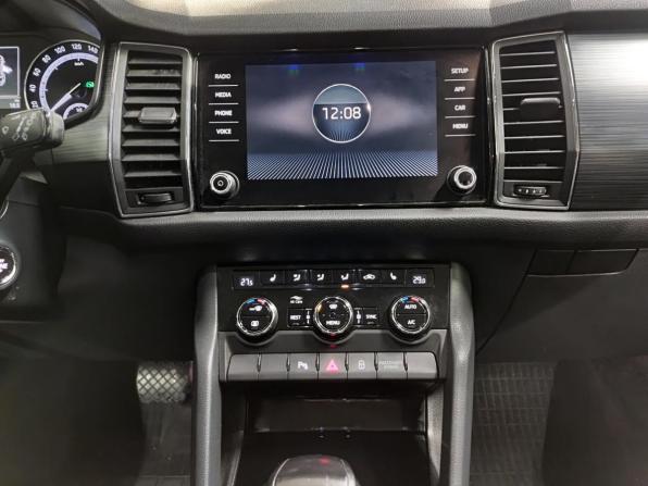 Skoda Kodiaq I с пробегом 2018 года, цена 1 975 000 рублей, 181705 км, внедорожник, Автокод Объявления
