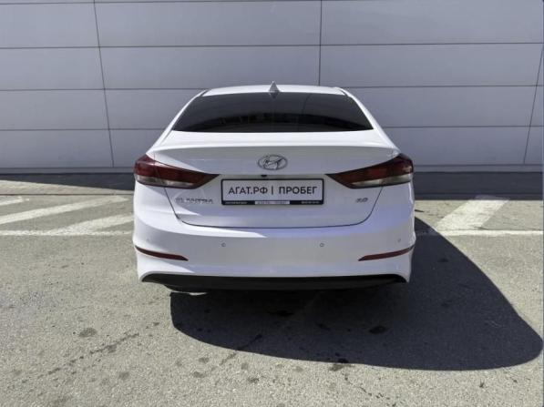 Hyundai Elantra VI (AD) Рестайлинг с пробегом 2018 года, цена 1 580 000 рублей, 149500 км, седан, Автокод Объявления