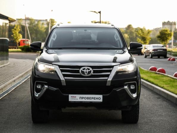 Toyota Fortuner II с пробегом 2019 года, цена 3 299 000 рублей, 191956 км, внедорожник, Автокод Объявления