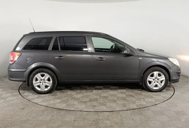 Opel Astra H Рестайлинг с пробегом 2011 года, цена 650 000 рублей, 162000 км, универсал, Автокод Объявления
