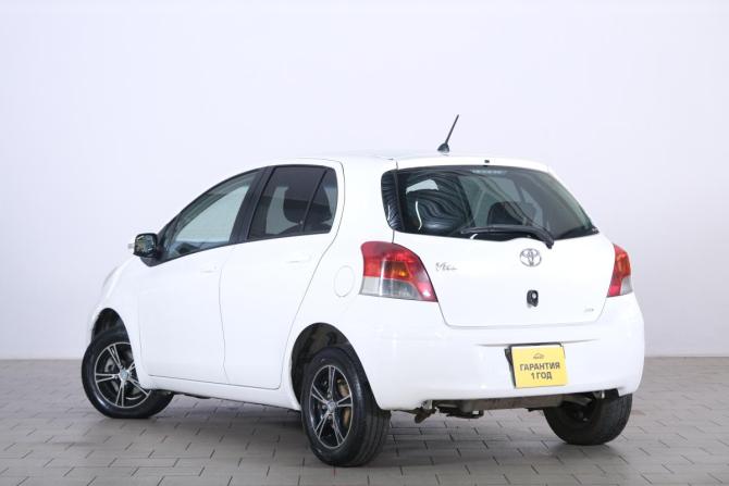 Toyota Vitz II (XP90) с пробегом 2009 года, цена 739 000 рублей, 137210 км, хэтчбек, Автокод Объявления