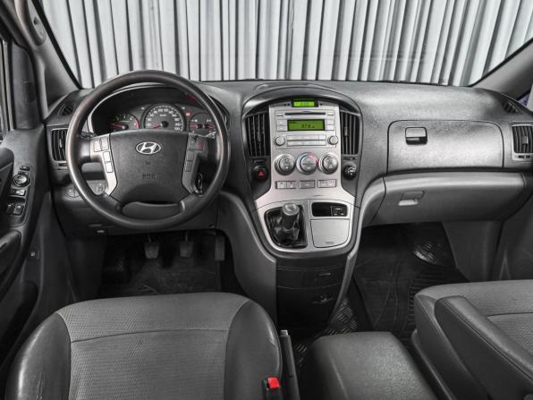Hyundai Grand Starex I с пробегом 2012 года, цена 1 950 000 рублей, 229715 км, минивэн, Автокод Объявления