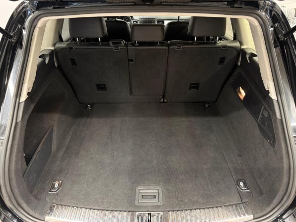 Volkswagen Touareg II с пробегом 2012 года, цена 1 590 000 рублей, 286494 км, внедорожник, Автокод Объявления
