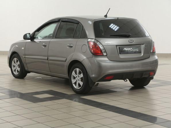 Kia Rio II Рестайлинг с пробегом 2009 года, цена 392 000 рублей, 219000 км, хэтчбек, Автокод Объявления