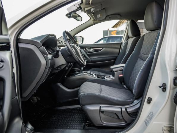 Nissan Qashqai II с пробегом 2018 года, цена 1 578 000 рублей, 92844 км, внедорожник, Автокод Объявления