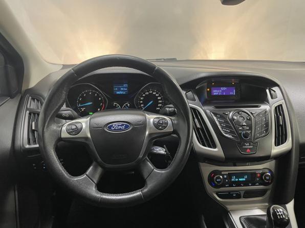 Ford Focus III с пробегом 2012 года, цена 899 000 рублей, 98787 км, седан, Автокод Объявления