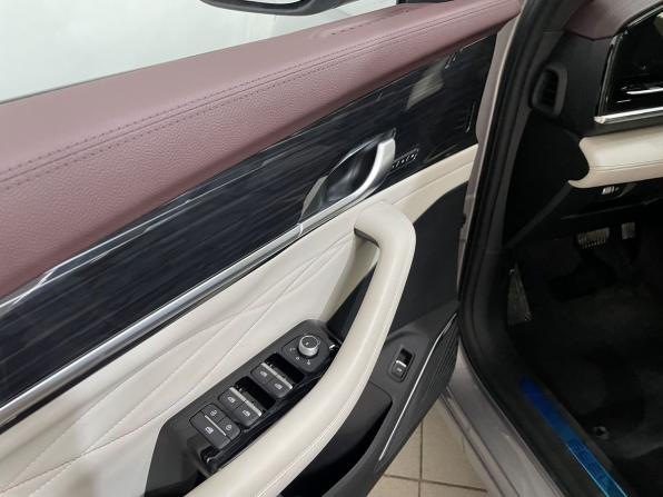Geely Monjaro I с пробегом 2024 года, цена 3 850 000 рублей, 35 км, внедорожник, Автокод Объявления