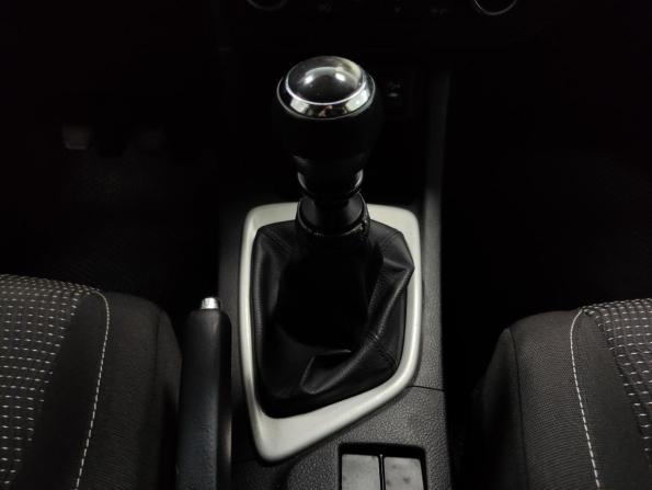 Toyota Auris II с пробегом 2013 года, цена 885 000 рублей, 205000 км, хэтчбек, Автокод Объявления