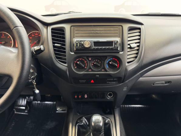 Mitsubishi L200 V с пробегом 2016 года, цена 1 750 000 рублей, 186975 км, offers.body_type.unknown, Автокод Объявления
