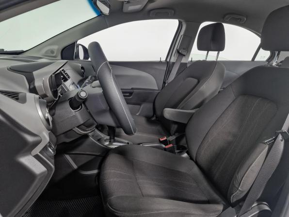 Chevrolet Aveo II с пробегом 2013 года, цена 649 000 рублей, 117632 км, седан, Автокод Объявления