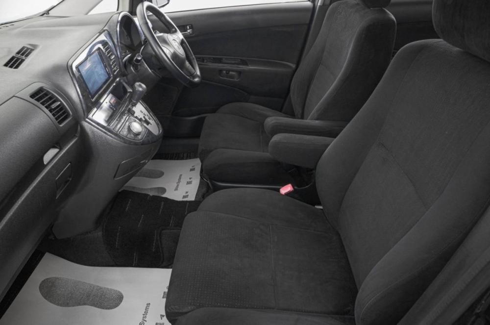 Toyota Wish I Рестайлинг Барнаул  - изображение 19