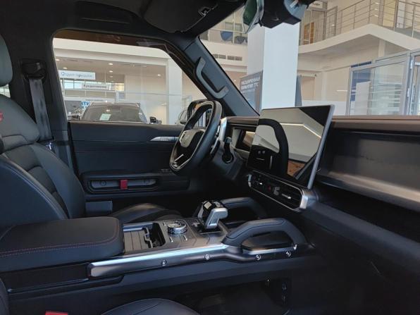 JETOUR T2 с пробегом 2024 года, цена 3 270 000 рублей, 33410 км, внедорожник, Автокод Объявления