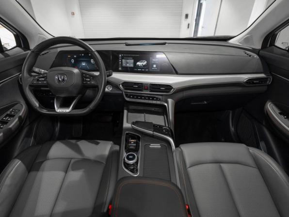 Changan UNI-T I с пробегом 2024 года, цена 2 190 000 рублей, 54767 км, внедорожник, Автокод Объявления