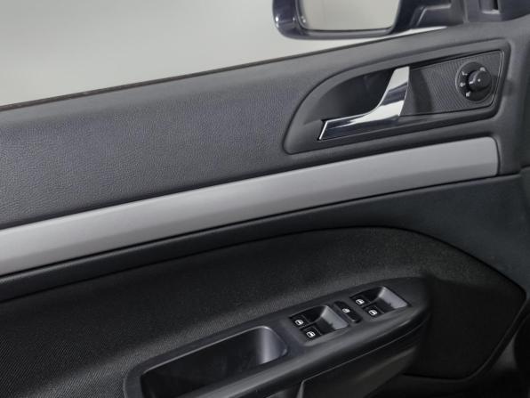 Skoda Octavia II (A5) Рестайлинг с пробегом 2012 года, цена 755 000 рублей, 215172 км, лифтбек, Автокод Объявления