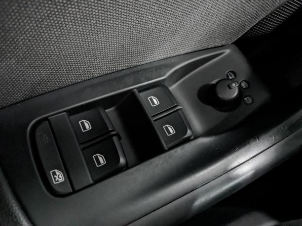 Audi Q3 I (8U) с пробегом 2014 года, цена 1 695 000 рублей, 144797 км, внедорожник, Автокод Объявления