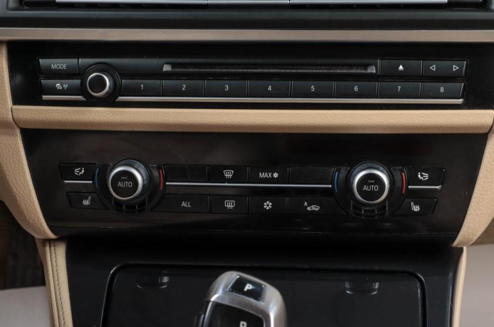 BMW 5 серии VI (F10/F11/F07) Челябинск  - изображение 18