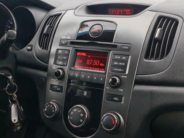 Kia Cerato II с пробегом 2010 года, цена 519 000 рублей, 323999 км, седан, Автокод Объявления