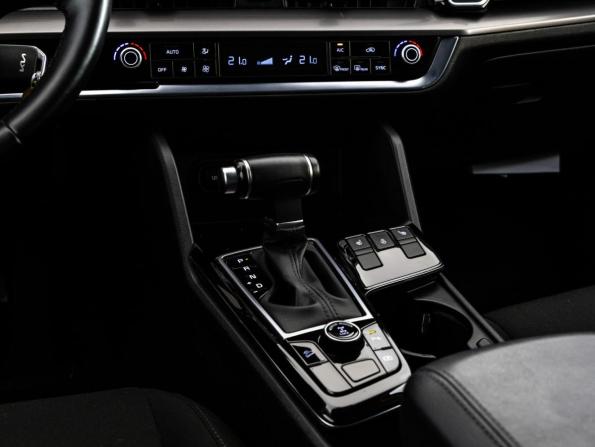 Kia Sportage V с пробегом 2022 года, цена 3 599 000 рублей, 23830 км, внедорожник, Автокод Объявления