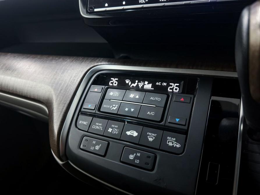 Honda Stepwgn V Рестайлинг Уфа  - изображение 17