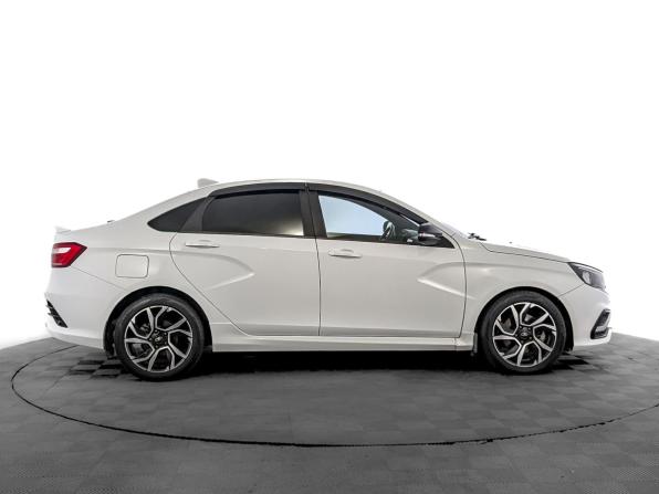 Lada (ВАЗ) Vesta I с пробегом 2021 года, цена 1 180 000 рублей, 121320 км, седан, Автокод Объявления