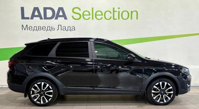 Lada (ВАЗ) Vesta I Рестайлинг (NG) с пробегом 2024 года, цена 1 664 000 рублей, 35896 км, универсал, Автокод Объявления