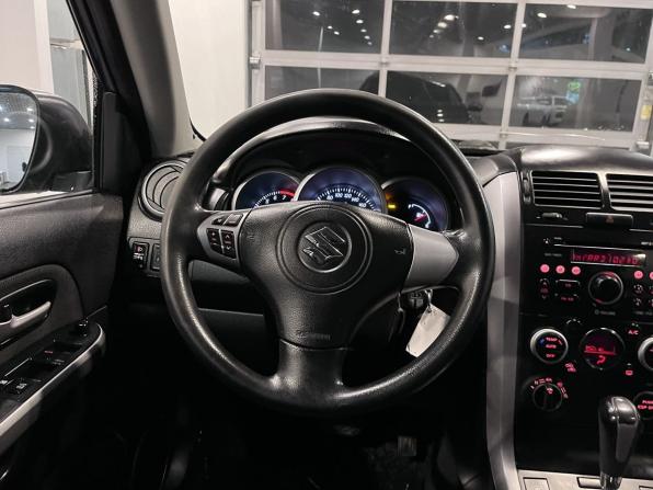 Suzuki Grand Vitara II Рестайлинг с пробегом 2010 года, цена 1 100 000 рублей, 198025 км, внедорожник, Автокод Объявления