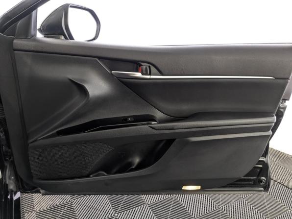 Toyota Camry VIII (XV70) с пробегом 2020 года, цена 2 165 000 рублей, 229085 км, седан, Автокод Объявления