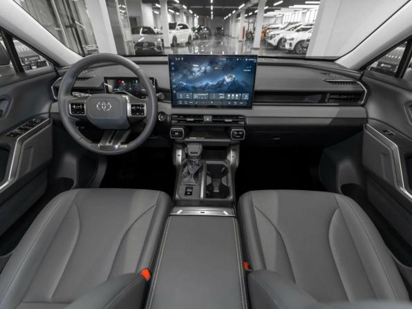 Toyota RAV4 VI (XA60) с пробегом 2026 года, цена 4 000 000 рублей, 50 км, внедорожник, Автокод Объявления