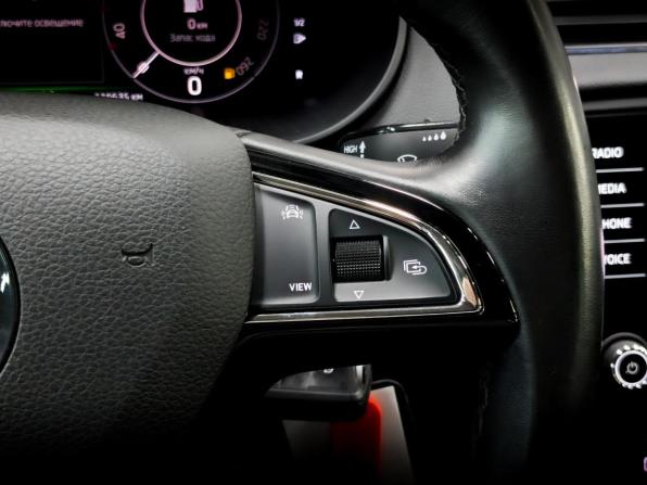 Skoda Octavia III (A7) Рестайлинг с пробегом 2020 года, цена 1 825 000 рублей, 116633 км, лифтбек, Автокод Объявления