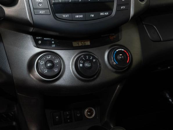 Toyota RAV4 III (XA30) Рестайлинг с пробегом 2012 года, цена 1 565 000 рублей, 131000 км, внедорожник, Автокод Объявления