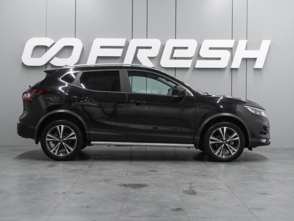 Nissan Qashqai II Рестайлинг с пробегом 2019 года, цена 1 919 000 рублей, 61695 км, внедорожник, Автокод Объявления