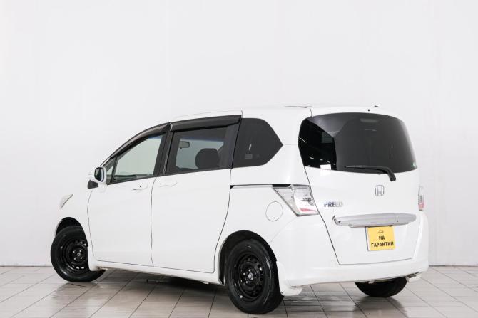 Honda Freed I Рестайлинг с пробегом 2014 года, цена 1 299 000 рублей, 92000 км, компактвэн, Автокод Объявления