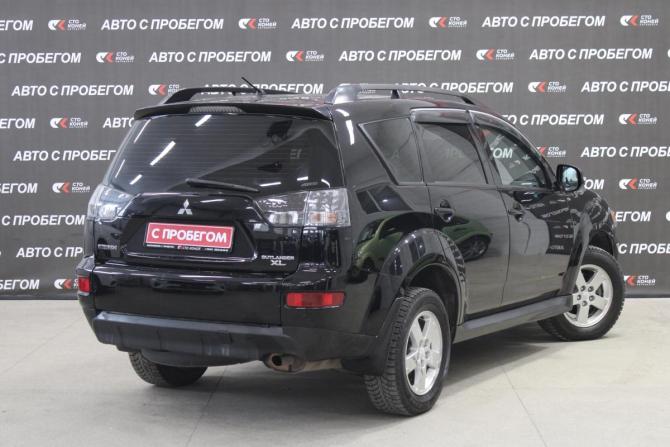 Mitsubishi Outlander II Рестайлинг с пробегом 2010 года, цена 1 268 000 рублей, 172000 км, внедорожник, Автокод Объявления