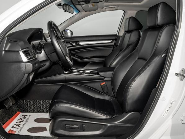 Honda Accord X Рестайлинг с пробегом 2021 года, цена 2 449 500 рублей, 52073 км, седан, Автокод Объявления