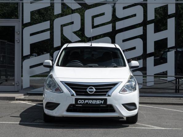 Nissan Latio I (N17) Рестайлинг с пробегом 2015 года, цена 699 000 рублей, 136112 км, седан, Автокод Объявления
