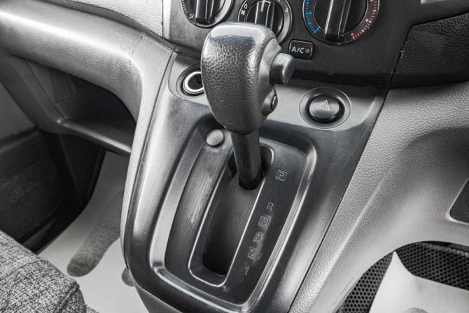 Nissan NV200 с пробегом 2011 года, цена 999 000 рублей, 273000 км, минивэн, Автокод Объявления
