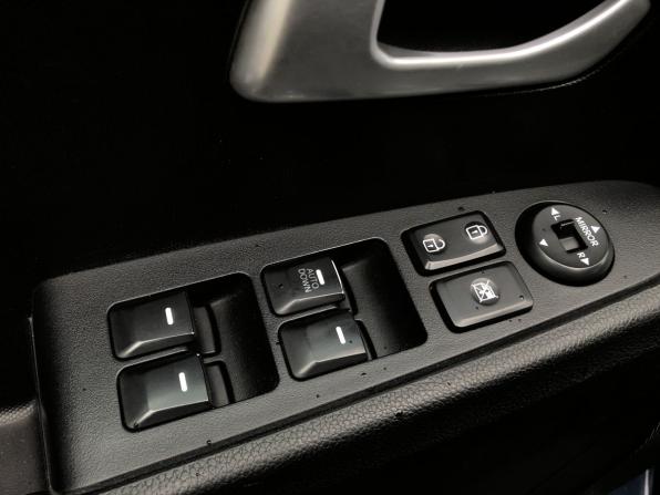 Kia Sportage III с пробегом 2012 года, цена 1 249 000 рублей, 172338 км, внедорожник, Автокод Объявления