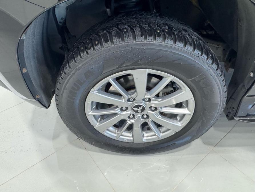 Mitsubishi Pajero Sport III Челябинск  - изображение 8