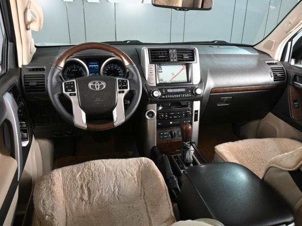Toyota Land Cruiser Prado 150 Series с пробегом 2010 года, цена 2 499 000 рублей, 297704 км, внедорожник, Автокод Объявления