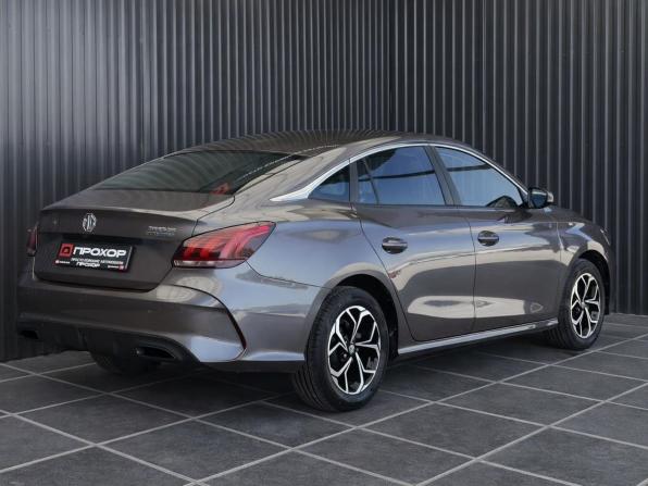 MG 5 I Рестайлинг с пробегом 2021 года, цена 1 597 000 рублей, 33741 км, седан, Автокод Объявления