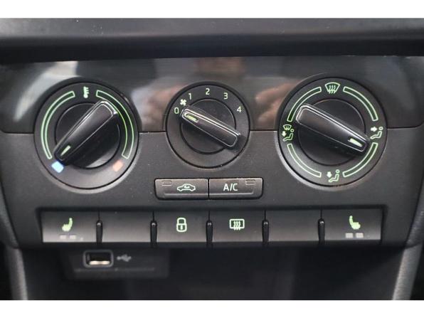 Skoda Rapid I Рестайлинг с пробегом 2018 года, цена 1 079 000 рублей, 156360 км, лифтбек, Автокод Объявления
