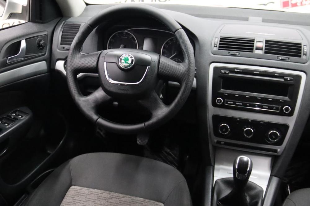 Skoda Octavia II (A5) Рестайлинг Сургут  - изображение 14