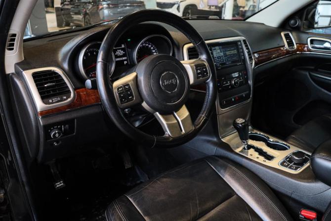 Jeep Grand Cherokee IV (WK2) с пробегом 2012 года, цена 1 920 000 рублей, 204659 км, внедорожник, Автокод Объявления