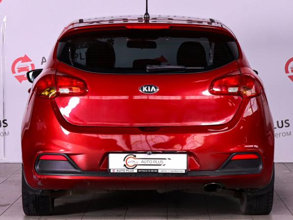 Kia Ceed II с пробегом 2013 года, цена 849 000 рублей, 148674 км, хэтчбек, Автокод Объявления